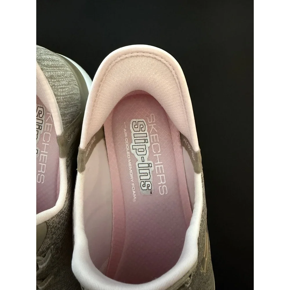 Skechers hands free